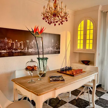Iberos Royal Apartment